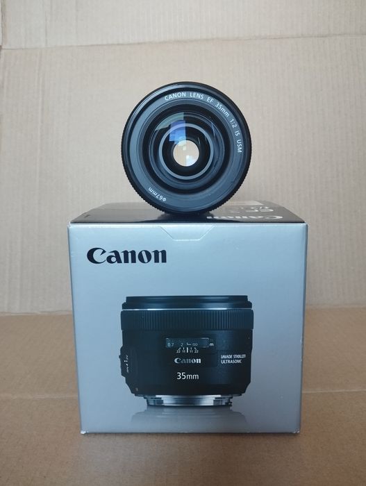 Canon EF 35mm f2 IS USM