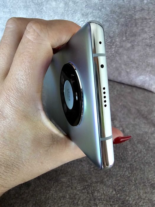 HUAWEI MATE 40 PRO ( como Novo )