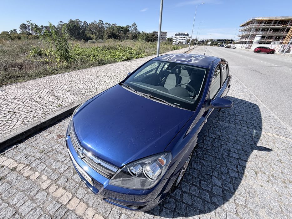 Opel Astra H 1.4 gasolina 2004 poucos kms