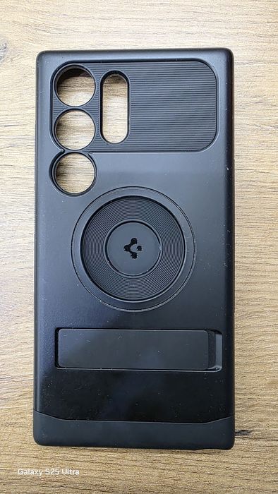 Samsung S24 Ultra etui Spigen