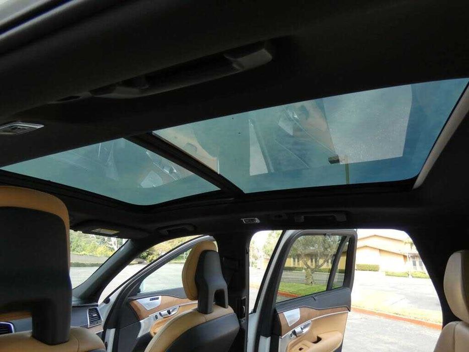 Volvo XC90 2017 inscription