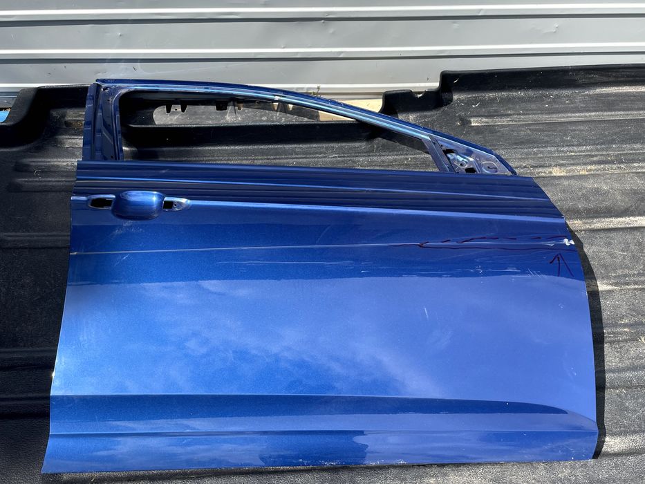 Drzwi prawe VW POLO 6 VI  17-przód prawe części