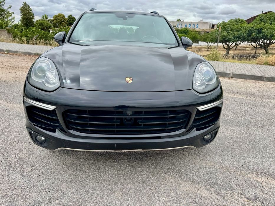 Porsche Cayenne 3.0d - 262 cv - Full Extras