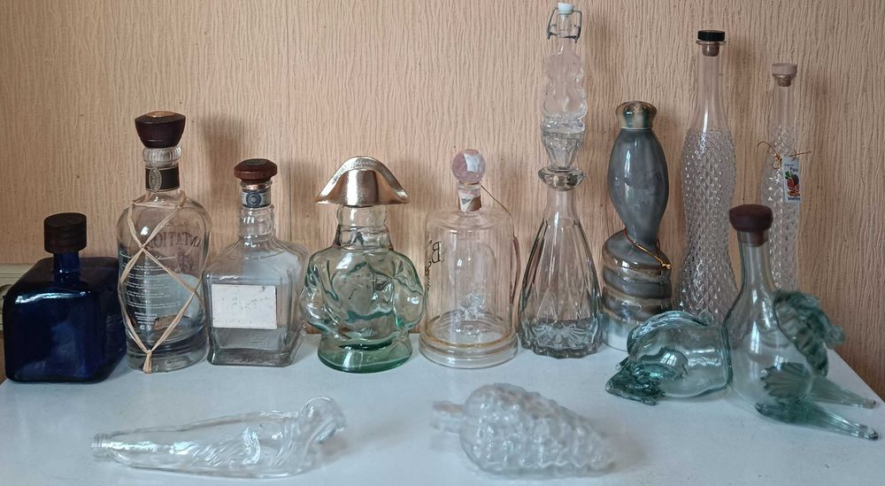 Бутылка стеклянная