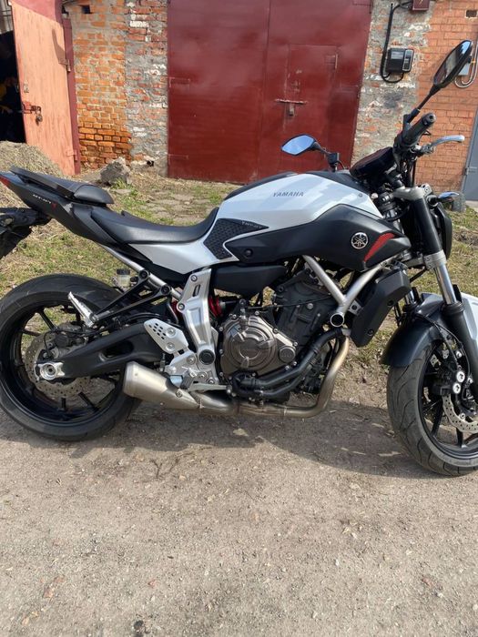 YAMAHA MT-07 (торг!)
