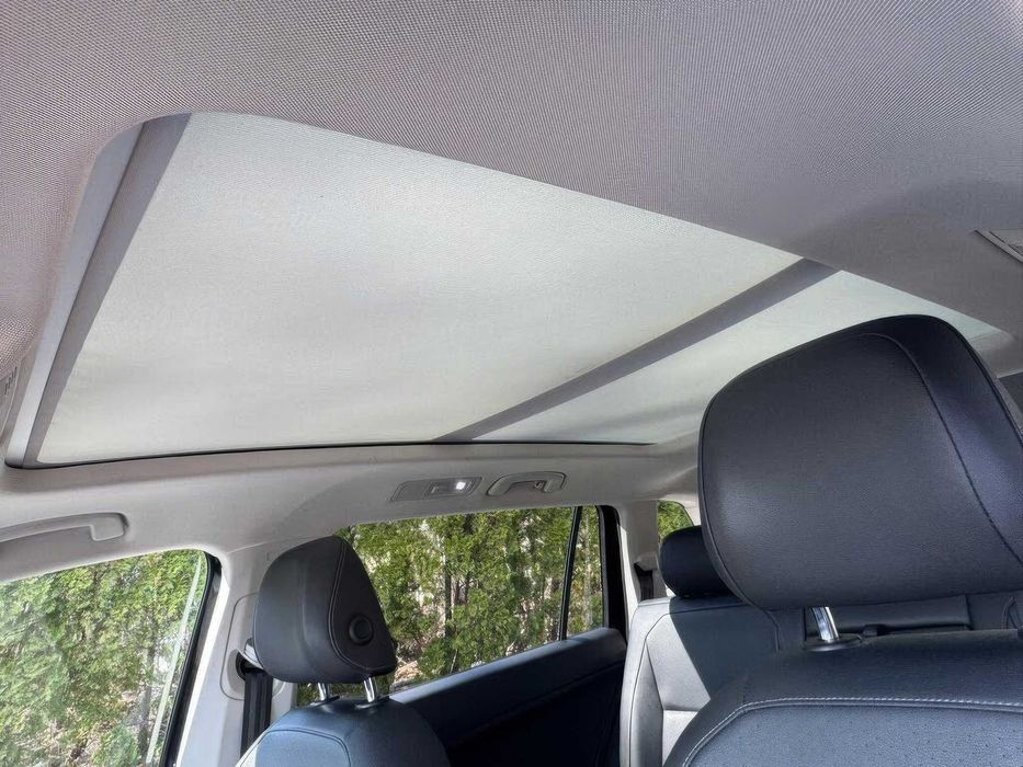 Volkswagen Tiguan      2019