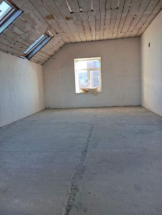 Пропонуємр до продажу капітальний будинок у розвиненому м.Шпола