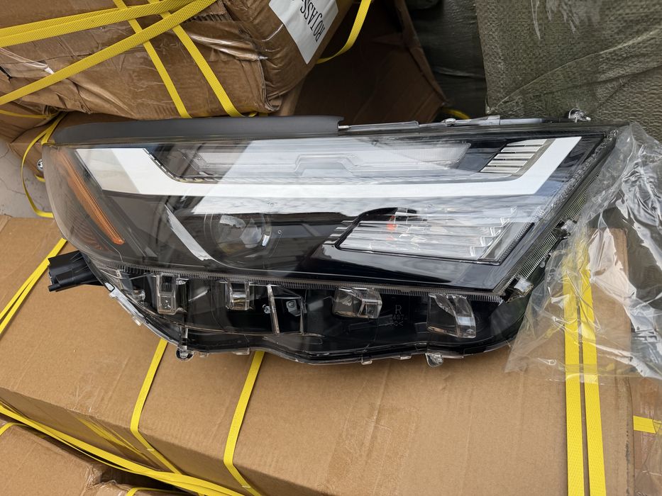 Фара Toyots RAV 4 202+ рестайлинг фара рав 4 2023 фары rav 4 2022