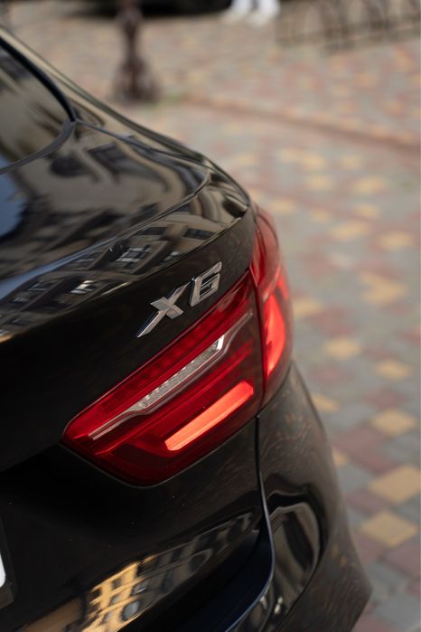BMW X6 M-paker максимальная комплектации