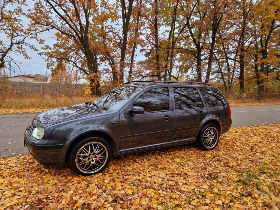 Продам Volkswagen Golf 4 2.0 бензин