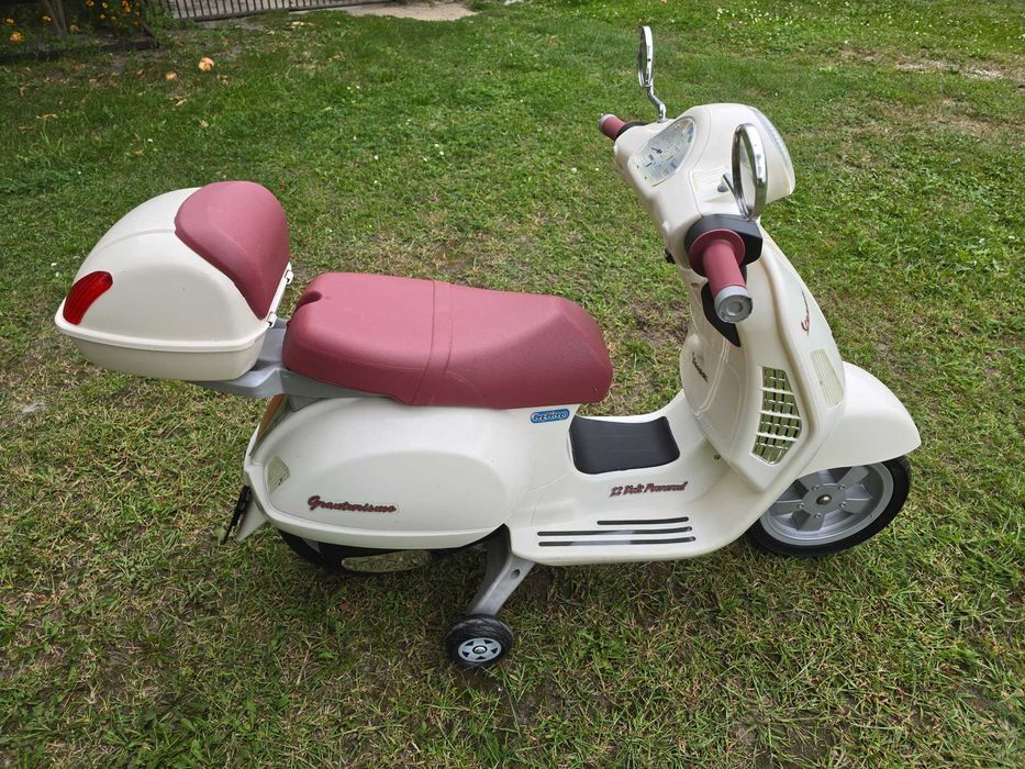 Vespa peg perego
