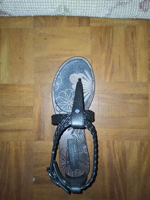 Sandálias Ivete Sangalo grendha