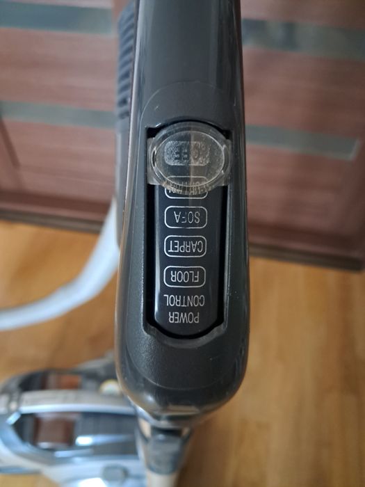 Продам пилисос  LG