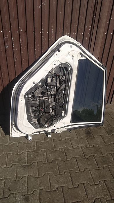 ) Hyundai i40 drzwi lewy tył kombi NCW
