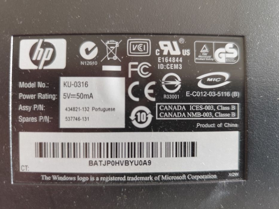 Teclado HP QWERTY KU-0316 Português preto e prata (c