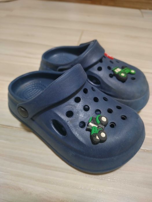 Крокси на хлопчика 25р