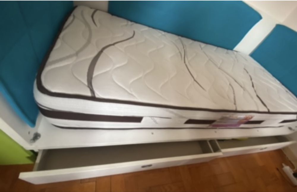 Cama singular de criança