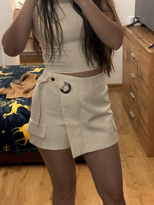 Нова юбка-шорти bershka