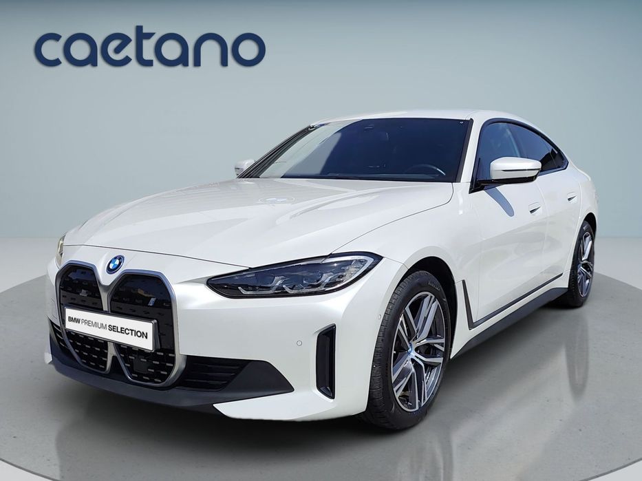 BMW i4 eDrive35