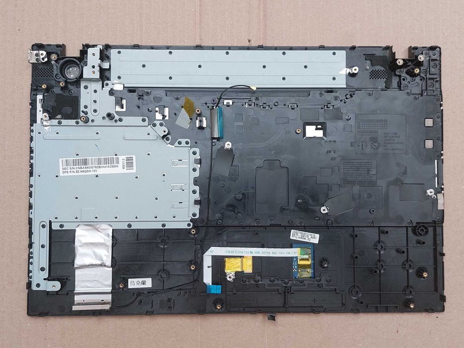 Професійна розбірка ноутбука Samsung NP305V5A
