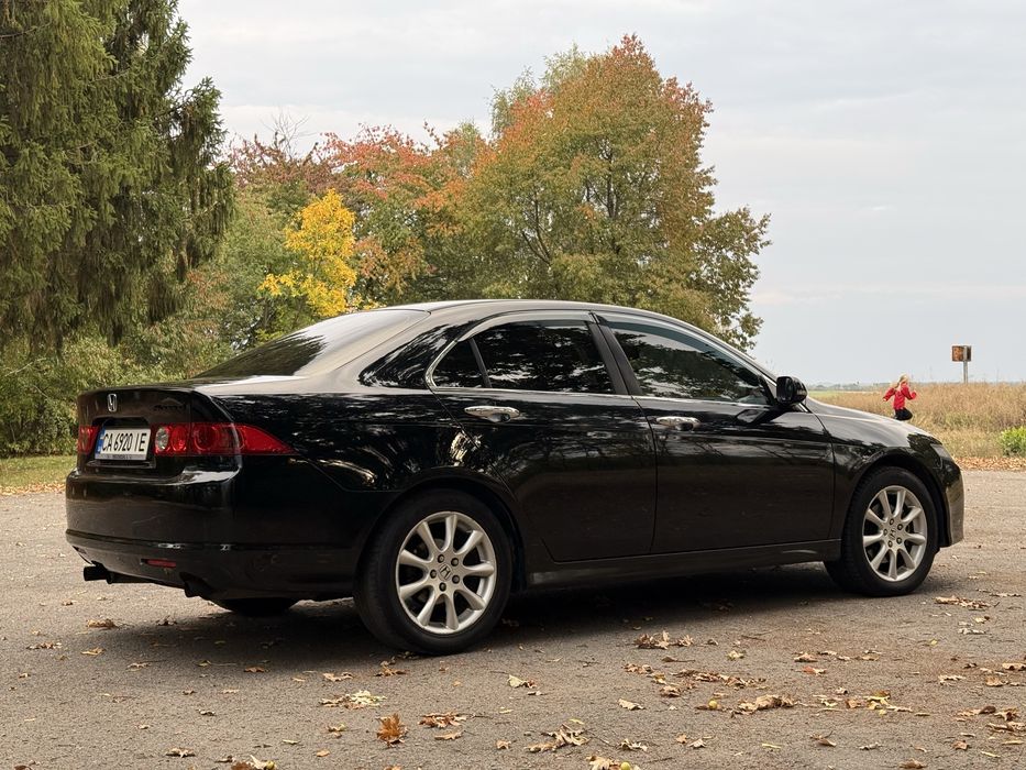 Honda Accord 2,4