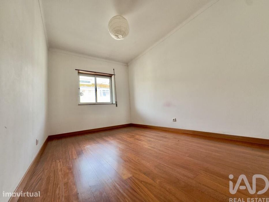 Apartamento T3 em Samora Correia de 86 m2
