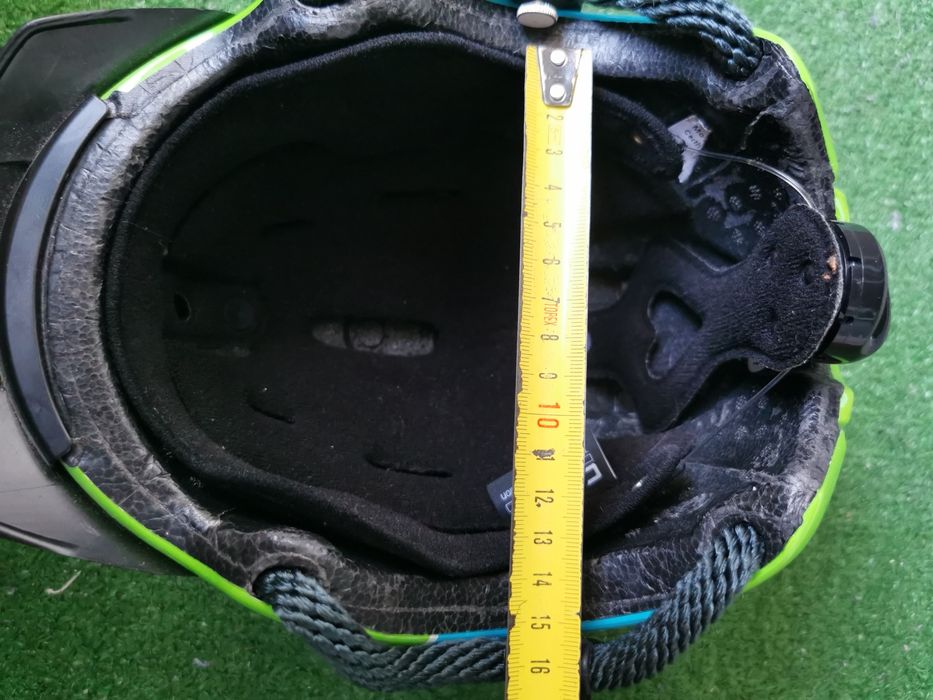 kask firmy CASOCO dla chłopca