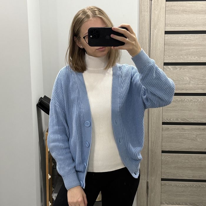 Жіночий вʼязаний кардиган, блакитний, від бренду cropp, розмір S