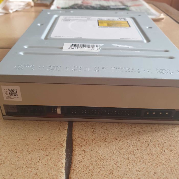 Nagrywarka CD i DVD firmy NEC