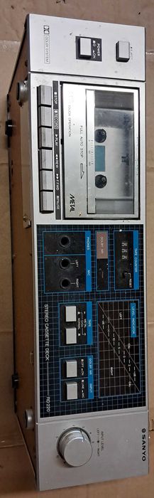 Retro Deck , magnetofon kasetowy Saynio RD-220.