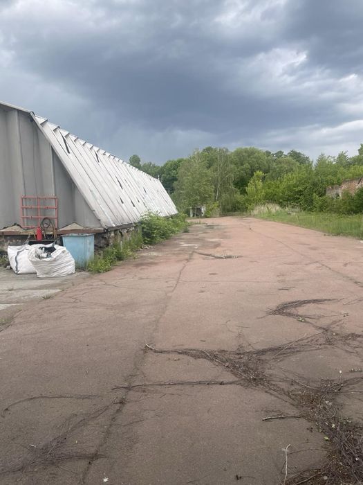 Логістисно-торгівельна база