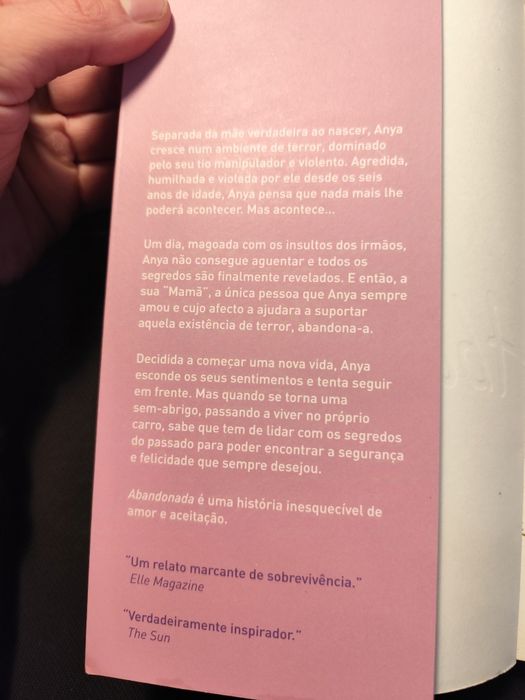 Livro Abandonada