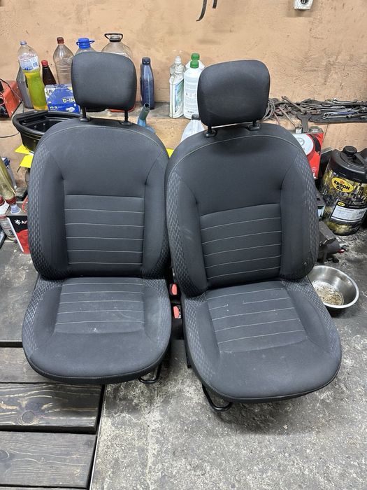 Сидения Рено логан сандеро