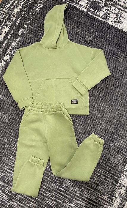 Продам теплый костюм