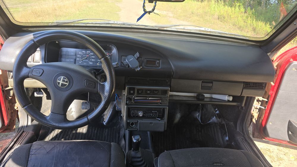 Ваз 21093 1991.   9