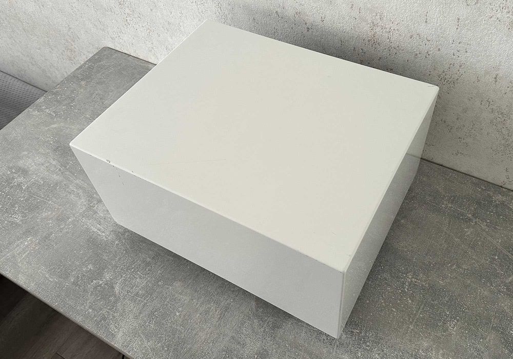 Cабвуфер Loewe Subwoofer 525 з вбудованим 6-канальним підсилювачем