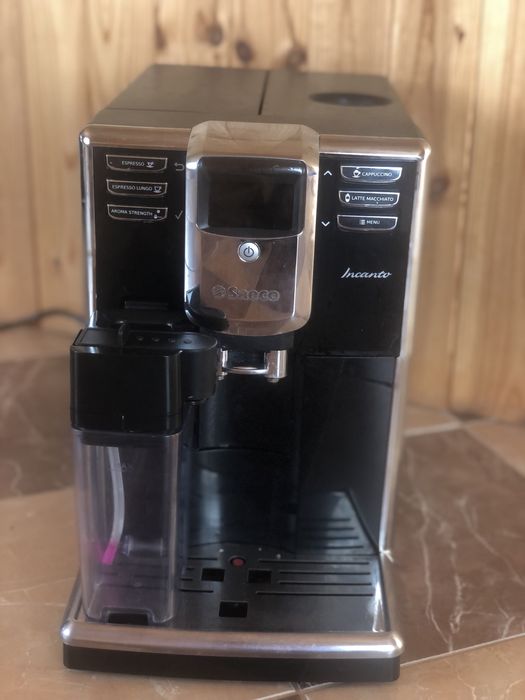 Кавоварка Saeco Incanto,Phillips