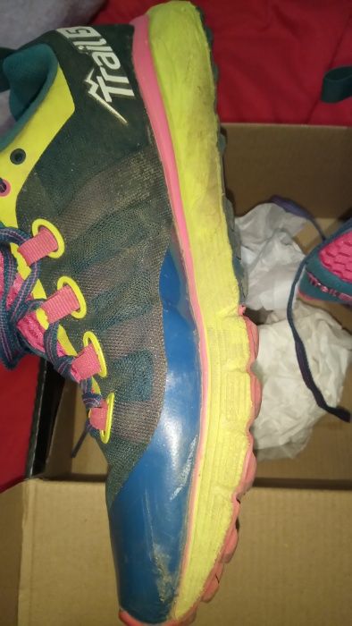 Sapatilhas Salming T5_Trail