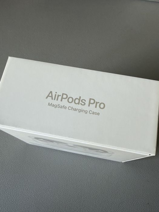Apple AirPods Pro 2 MagSafe - Original, Como Novo