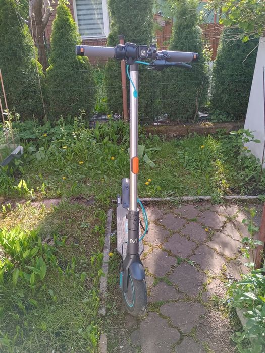 Hulajnoga elektryczna Motus Scooty 10 Lite