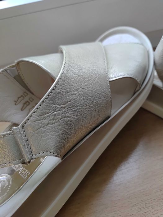 Damskie   obuwie letnie skórzane