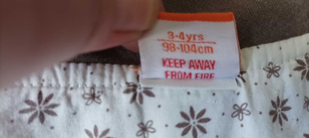 Płaszczyk dziewczęcy krótki