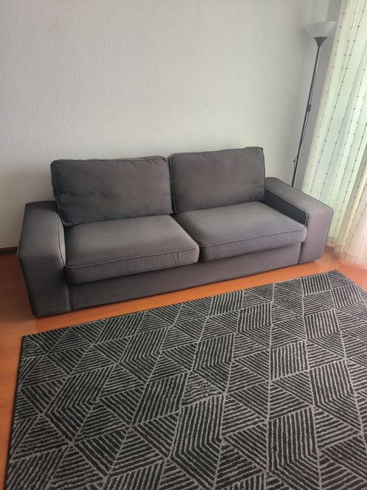 Sofá kivik ikea 3 lugares