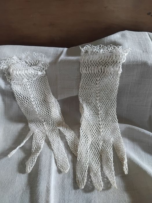 Luvas de senhora muito antigas