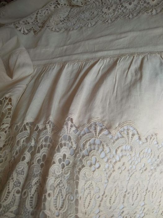 Colcha rendada em Linho424346212463421445