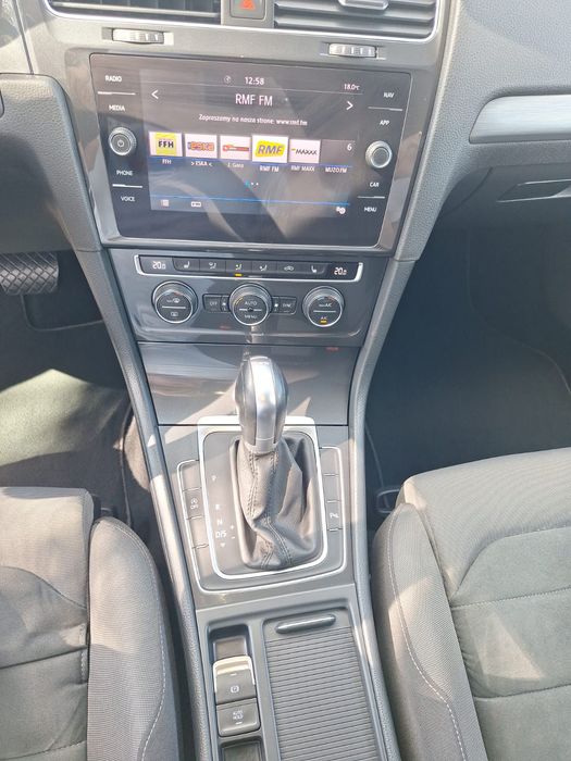 Volkswagen GOLF 7, 2.0 TDI 150KM DSG Zadbany