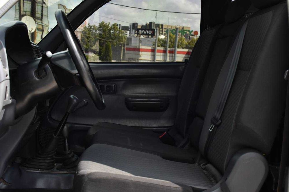 Toyota Hilux Pick Up 2005 рік, 2.8 дизель [Перший внесок від 20%]