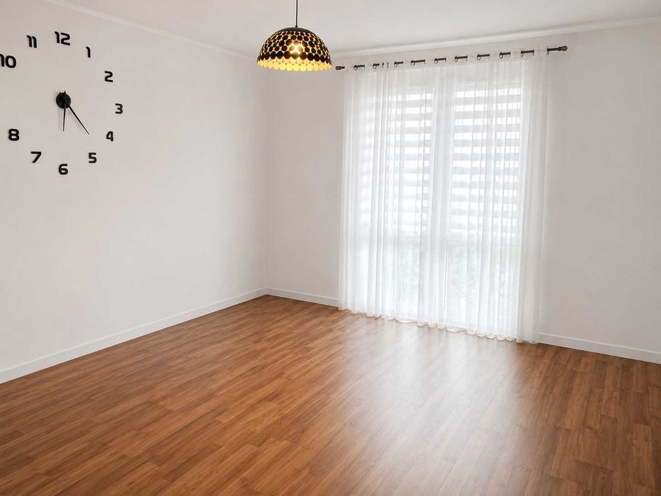 Mieszkanie 55 m² z balkonem i piwnicą – świetna lokalizacja Zawadzkie