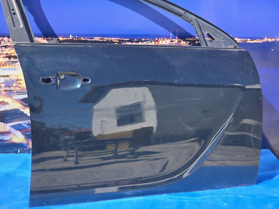 Porta frente direita para opel insignia  Hatchback 2010- EPC