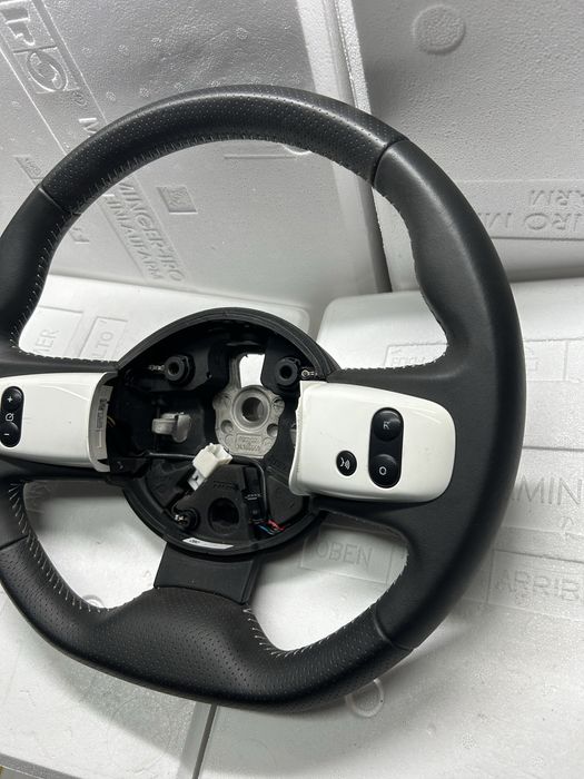 Volante renault twingo 3